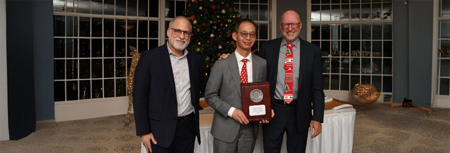 Ian_Chin-Yee_award_880x300.jpg